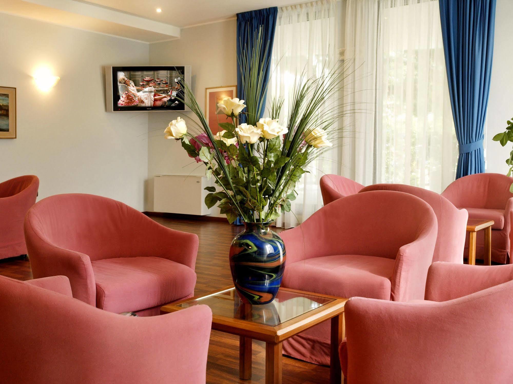 Hotel Villa Rosa Torbole Sul Garda Екстер'єр фото